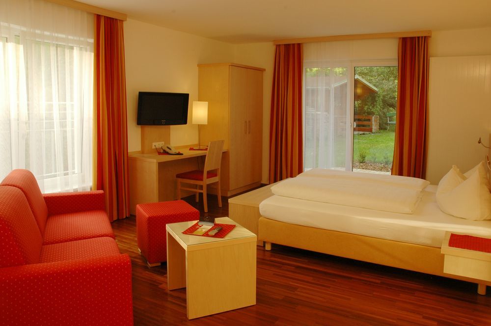 הל אין טירול Austria Classic Hotel Heiligkreuz חדר תמונה
