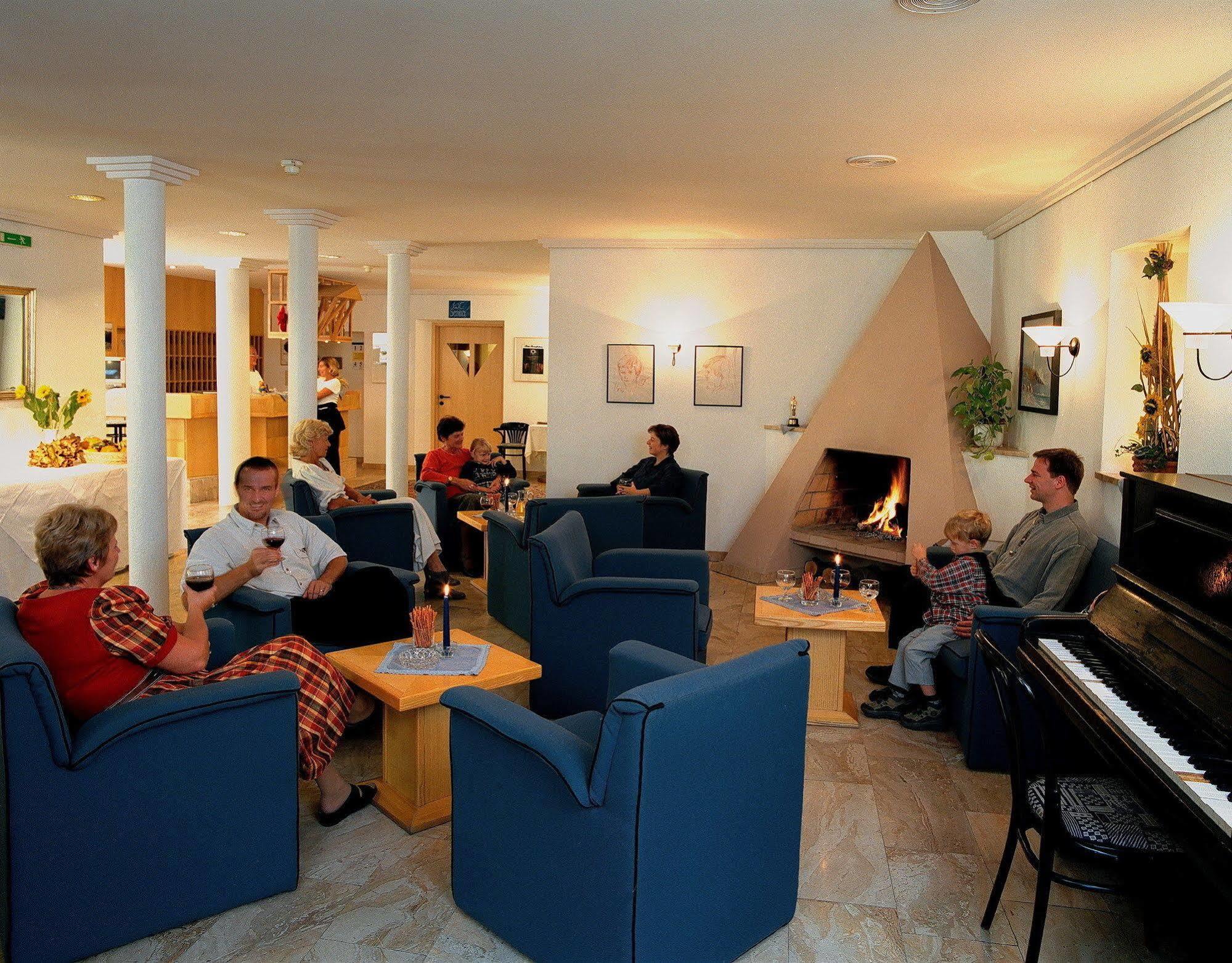 הל אין טירול Austria Classic Hotel Heiligkreuz מראה פנימי תמונה